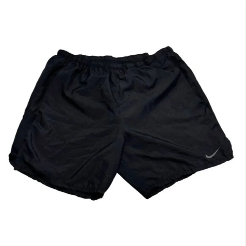 🔥🔥Nike Dri Fit 6.5" Inseam Running Shorts - Picture 1 of 4